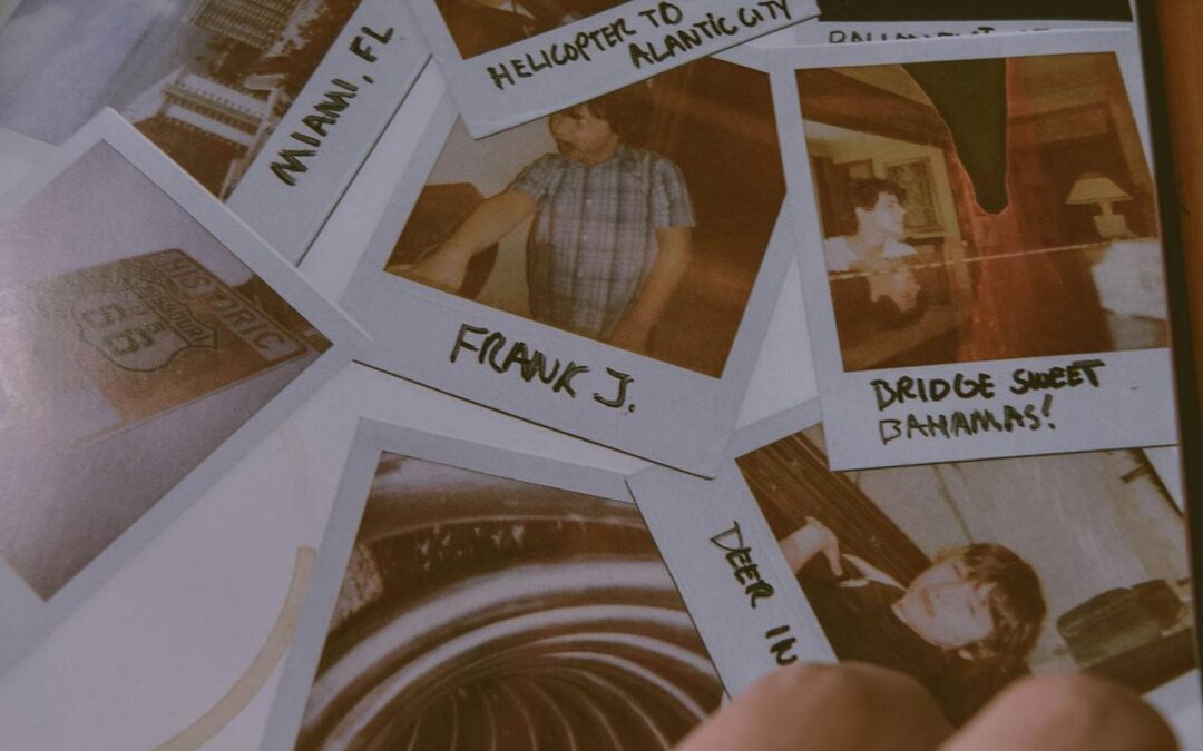 Digitalt fotoalbum med kärleksksminnen – den personligaste gåvan du kan ge din partner